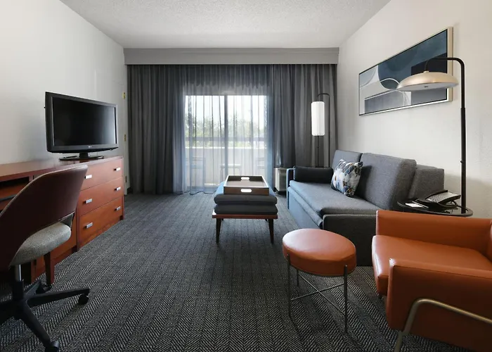 Courtyard Dallas Las Colinas